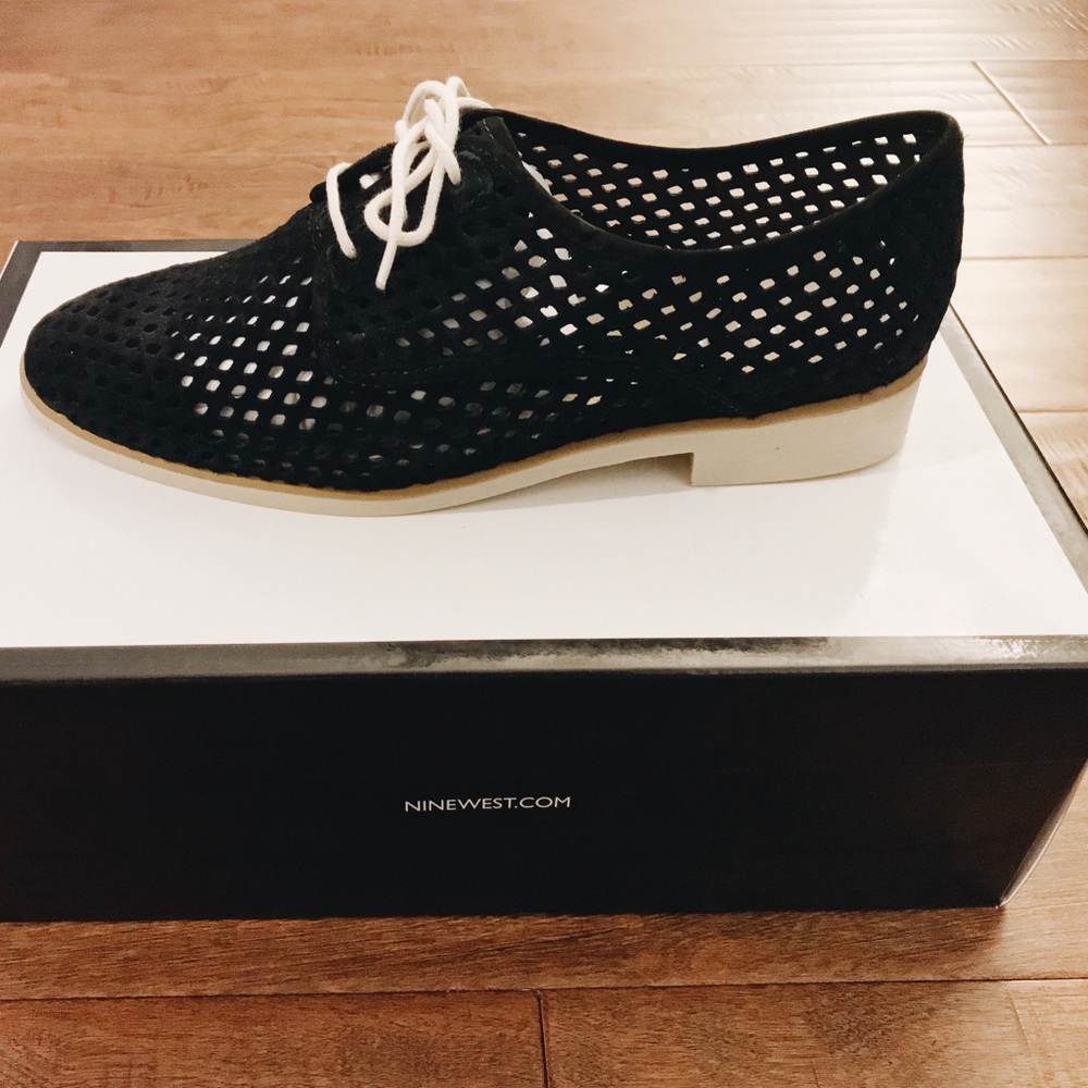 Nine West Lace Up Shoes