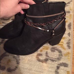 OTBT black leather Bootie NWOT