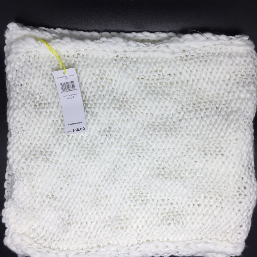 BCBGeneration Infinity Loop Scarf NWT - Picture 2 of 3