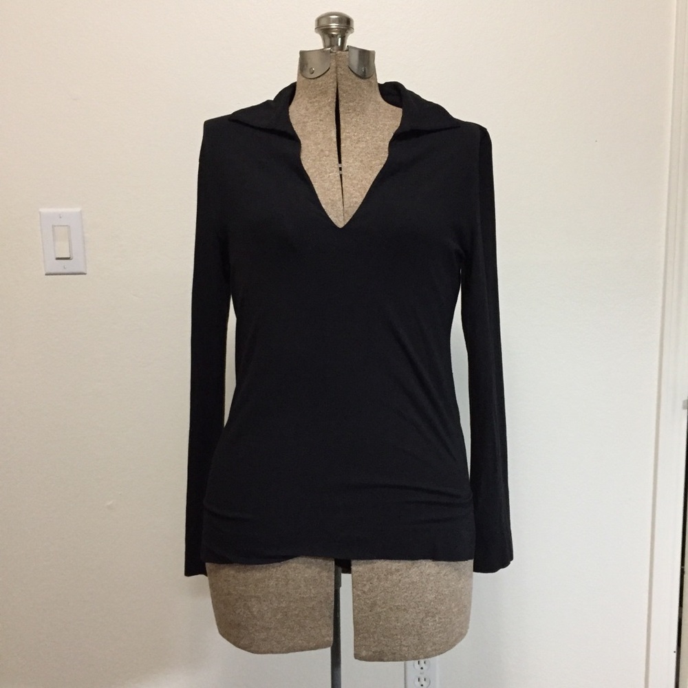 Black long sleeve V-neck with collar