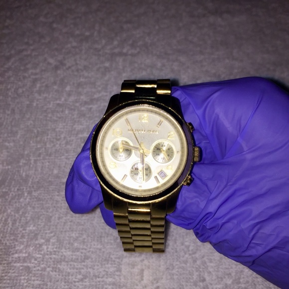 14k GOLD UNISEX MICHAEL KORS WATCH - Picture 1 of 3