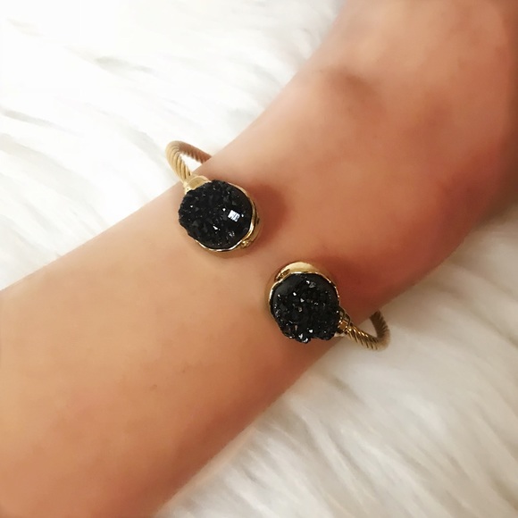 Natural druzy agate cable bangle - Picture 4 of 6