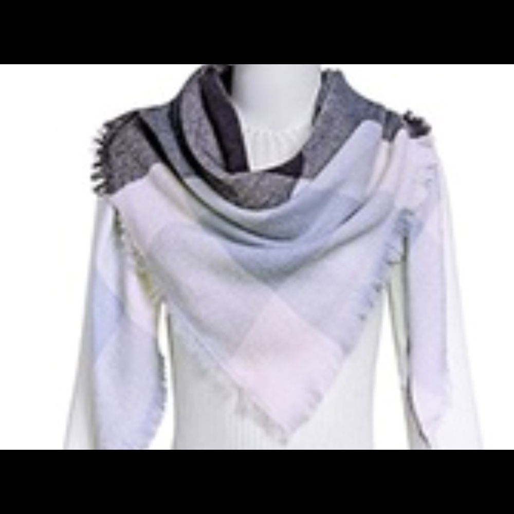 🎉CLOSING🎉🆑3/$20🆑If bundled.   NIP