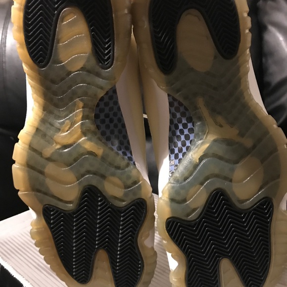 Columbia 2000 Jordan 11
