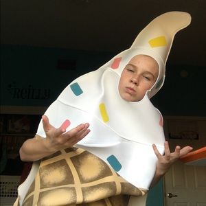 Meet your Posher, Reilly