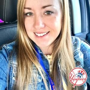 Meet your Posher, Laurie