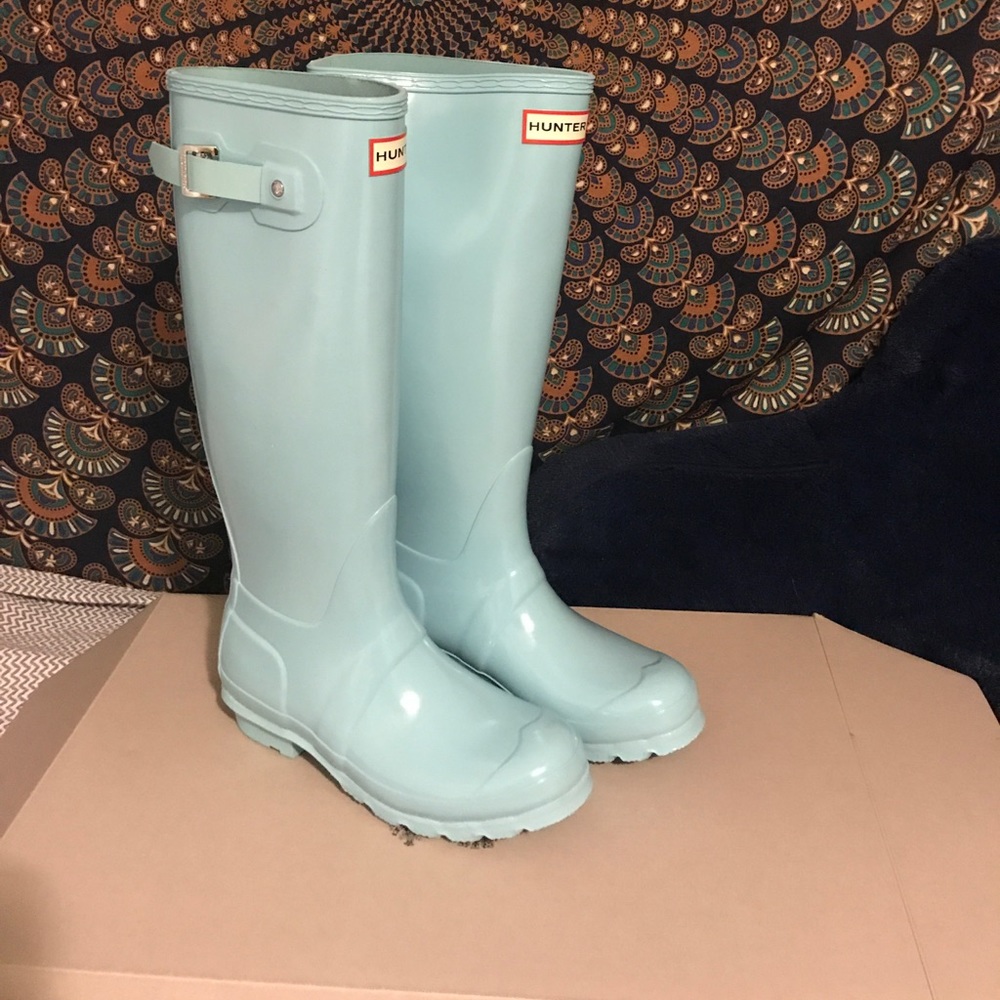 brand new in box tall gloss Hunter boots