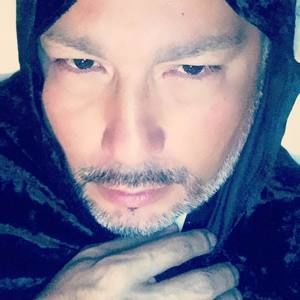 Meet your Posher, Salazar