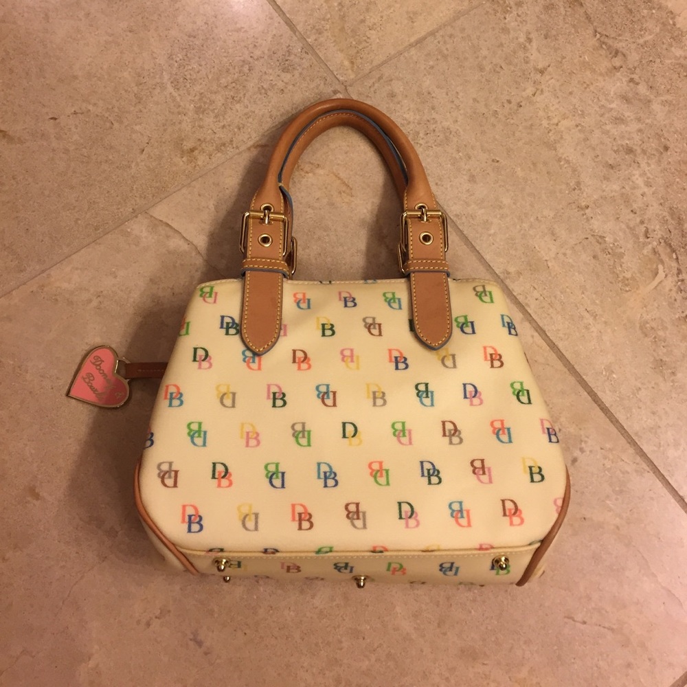 Dooney and Bourke Signature Purse