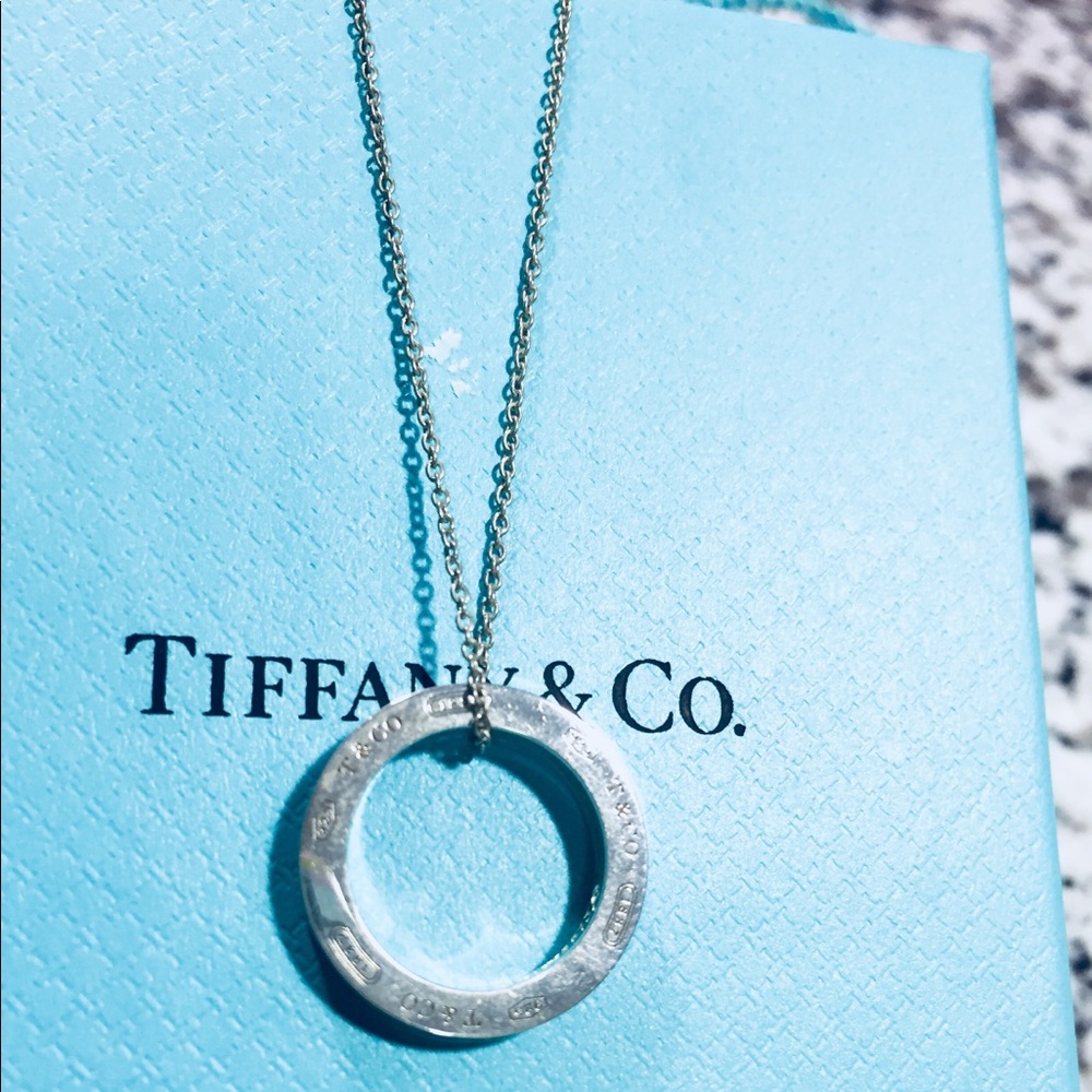Tiffany 1837® Circle Pendant