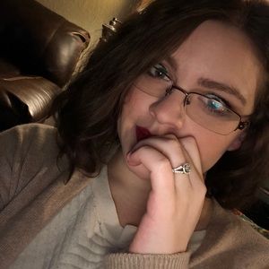 Meet your Posher, Cheryl