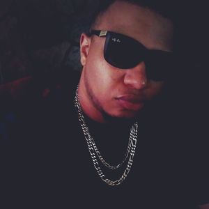 Meet your Posher, Parris