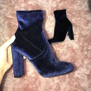 Steve Madden Velvet Navy Blue Boots