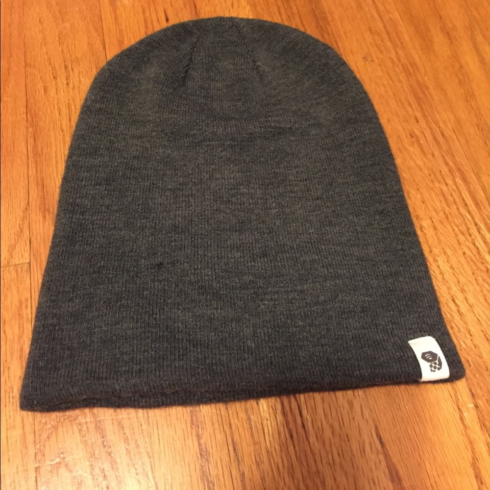 Mountain Hardwear Beanie