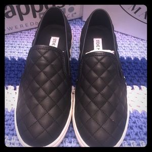 Steve Madden Slip Ons