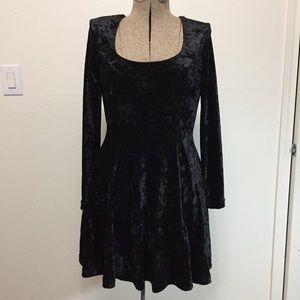 Black panne velvet dress