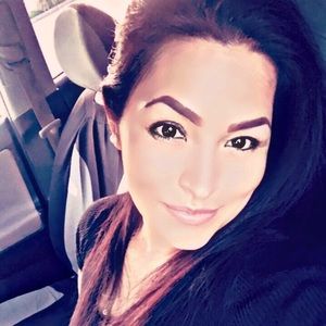 Meet your Posher, Fabiola