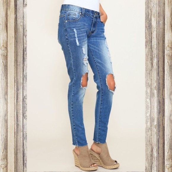 So comfy Distressed Denim skinny jean - Picture 5 of 7