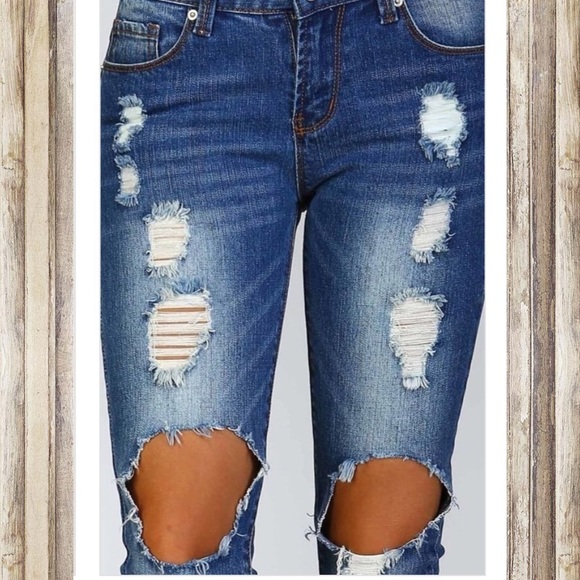 So comfy Distressed Denim skinny jean - Picture 6 of 7