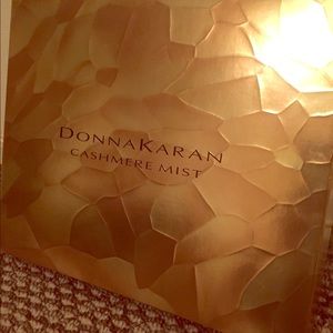 Donna Karen Cashmere Mist Gift Set