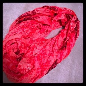 Infinity scarf