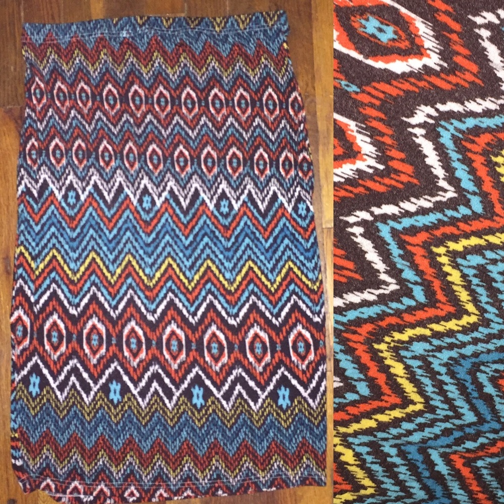 Tribal print skirt