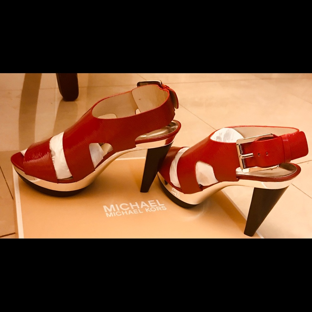 MK shoes Red 7M New original leather still in box.