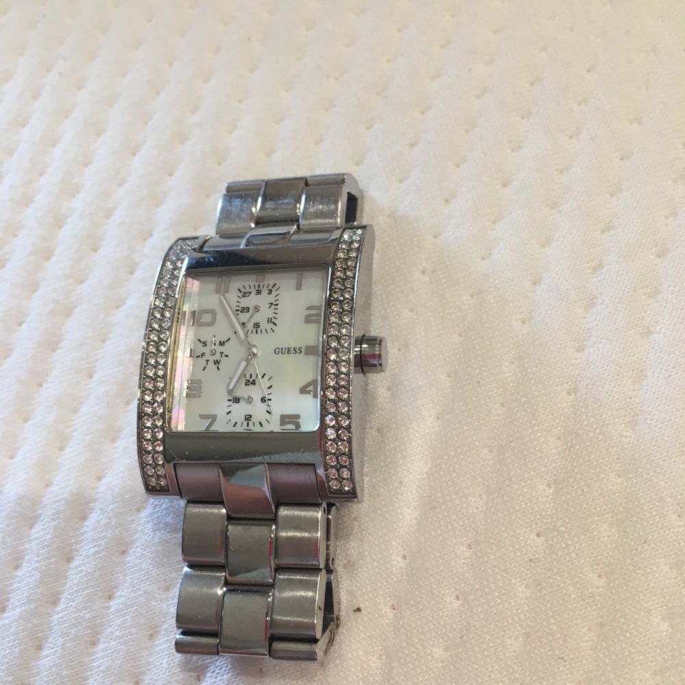 Guess Watch
