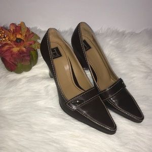 🎀 Tommy Hilfiger Chocolate Brown Heels  Size 6