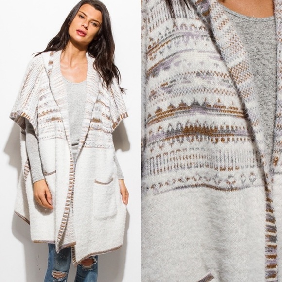 🌼NWT Fabulous Oversized Sweater Coat! - Picture 3 of 3