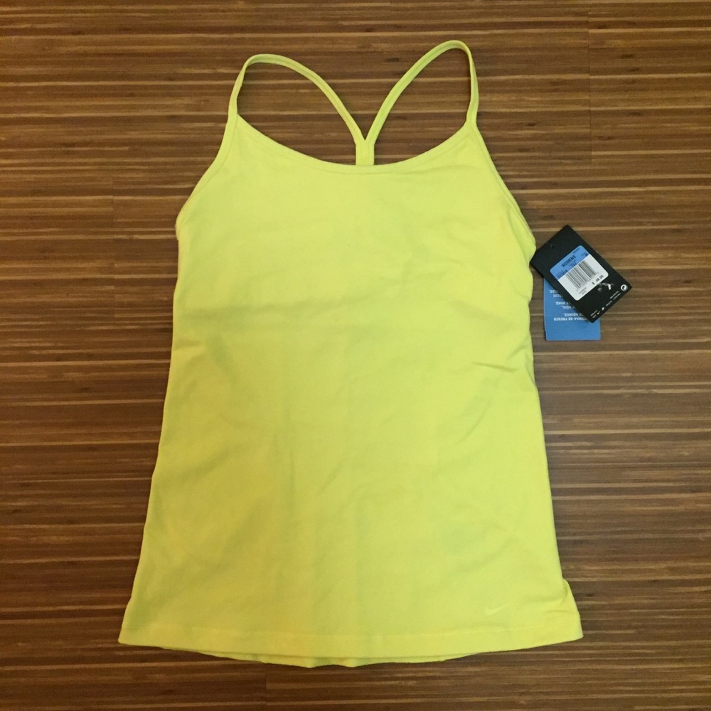 Nike Dri-fit Workout Top - size M - NWT