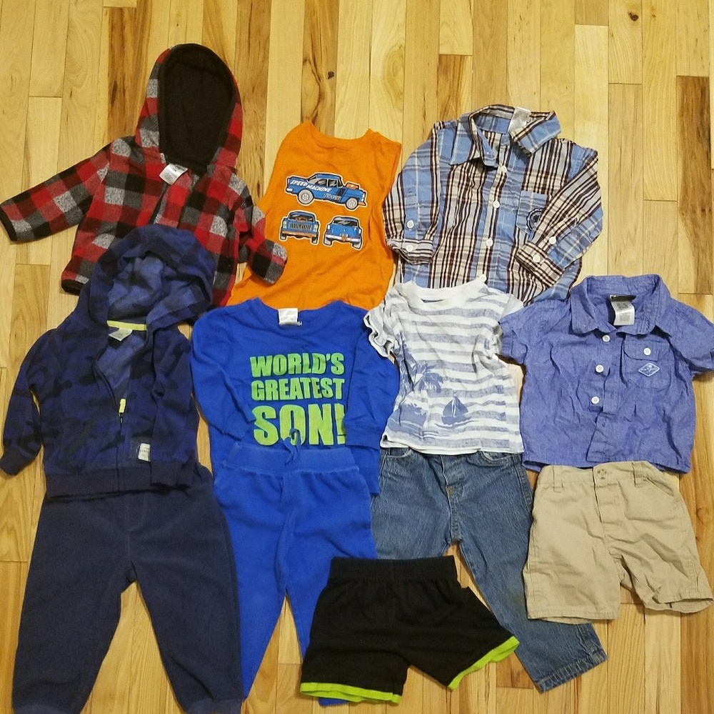 Bundle of toddler clothes