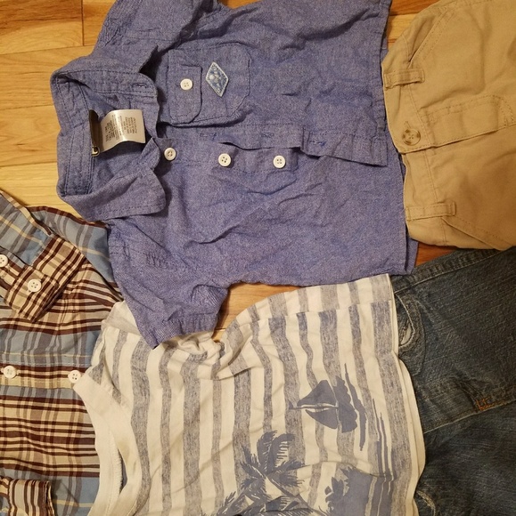 Bundle of toddler clothes - Picture 3 of 7