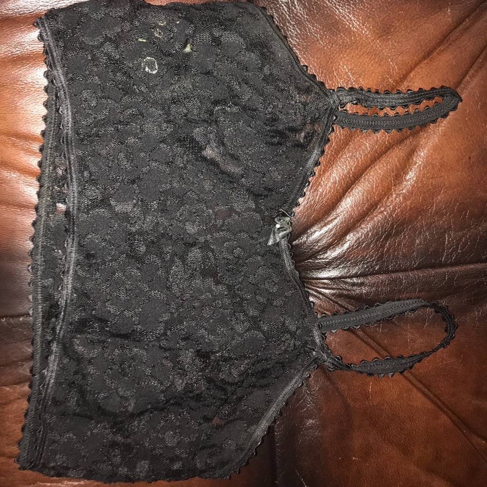 Tryse black lace no wire bralette S