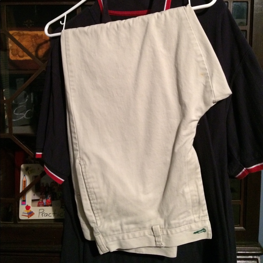 TOMMY HILFIGER PANTS.