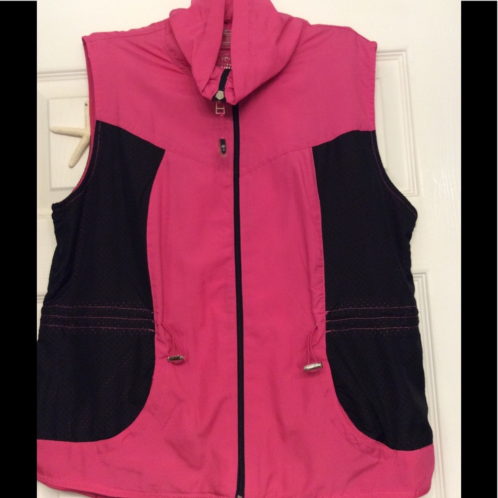 Three Hearts, Nylon Windbreaker Vest, size Large