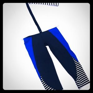 Athleta Capri Pants - Size XS