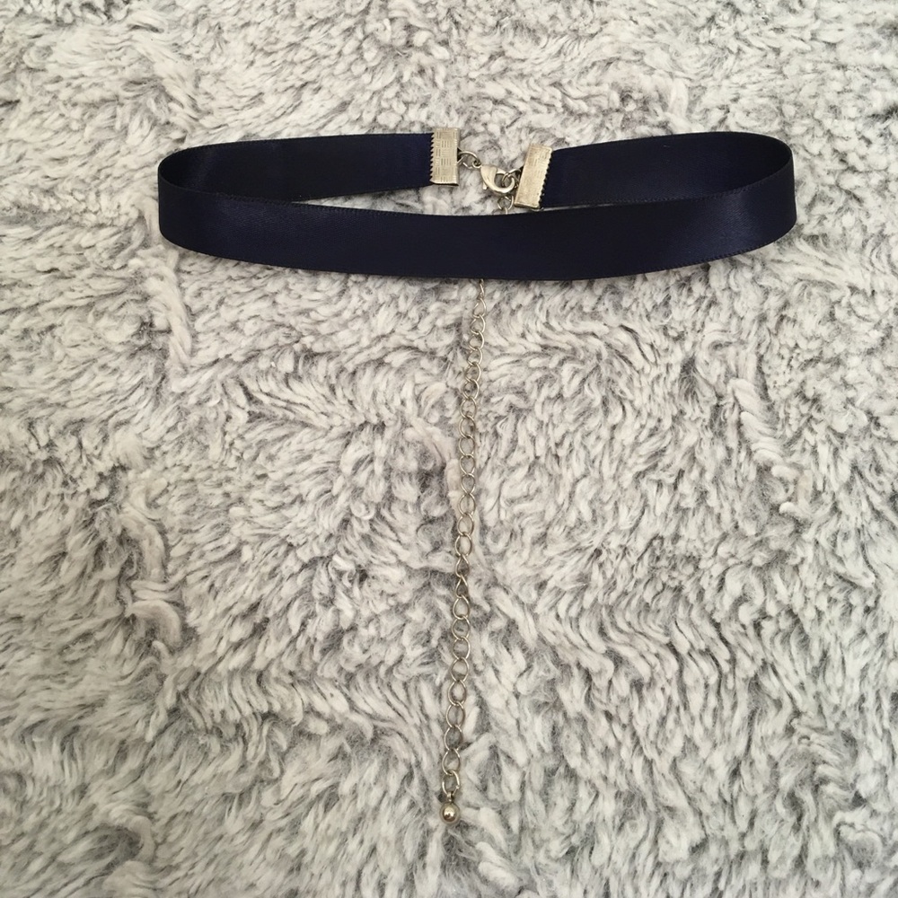 Navy blue ribbon choker [MAKE AN OFFER]