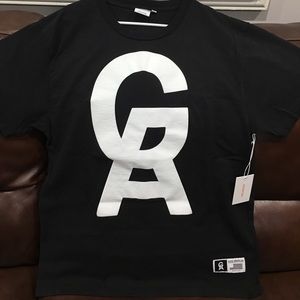 Good American oversized t shirt !!