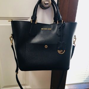 Michael KORS Greenwich Purse