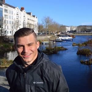 Meet your Posher, Marcus