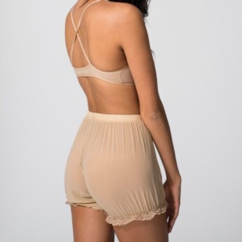 Lace bloomers [MAKE AN OFFER]