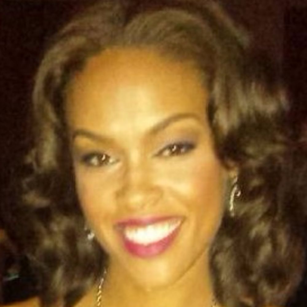 Meet your Posher, Danya