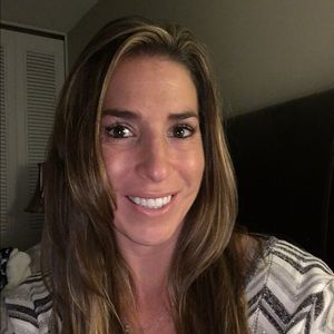 Meet your Posher, Marissa