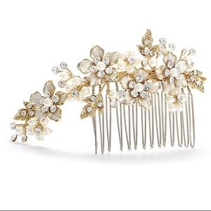 Gold and Ivory Pearl Wedding Comb