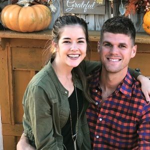 Meet your Posher, Levi