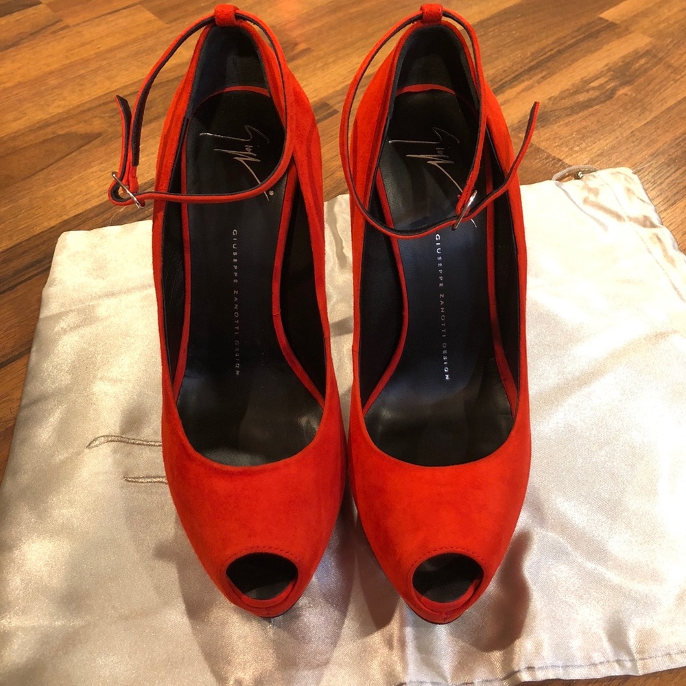 Giuseppe Zanotti heels