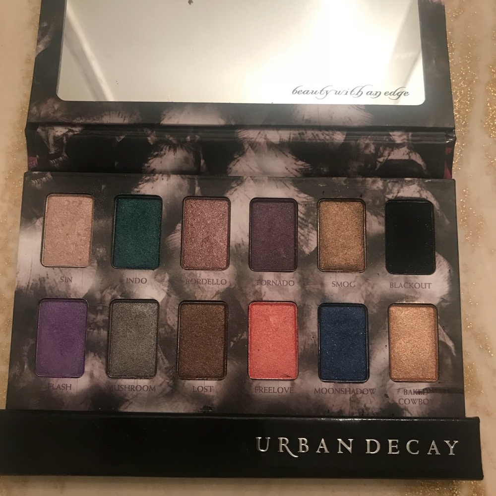 Urban decay small palette