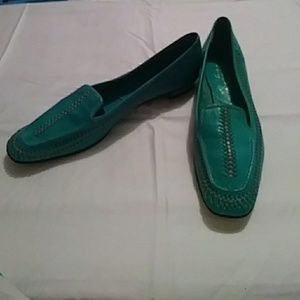 Teal flats