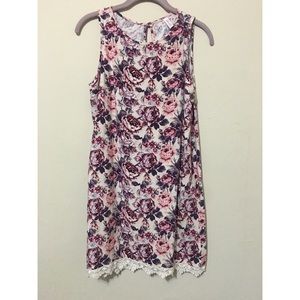 Floral shift dress